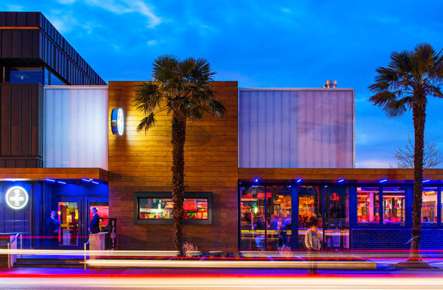 Carlton Bar & Eatery